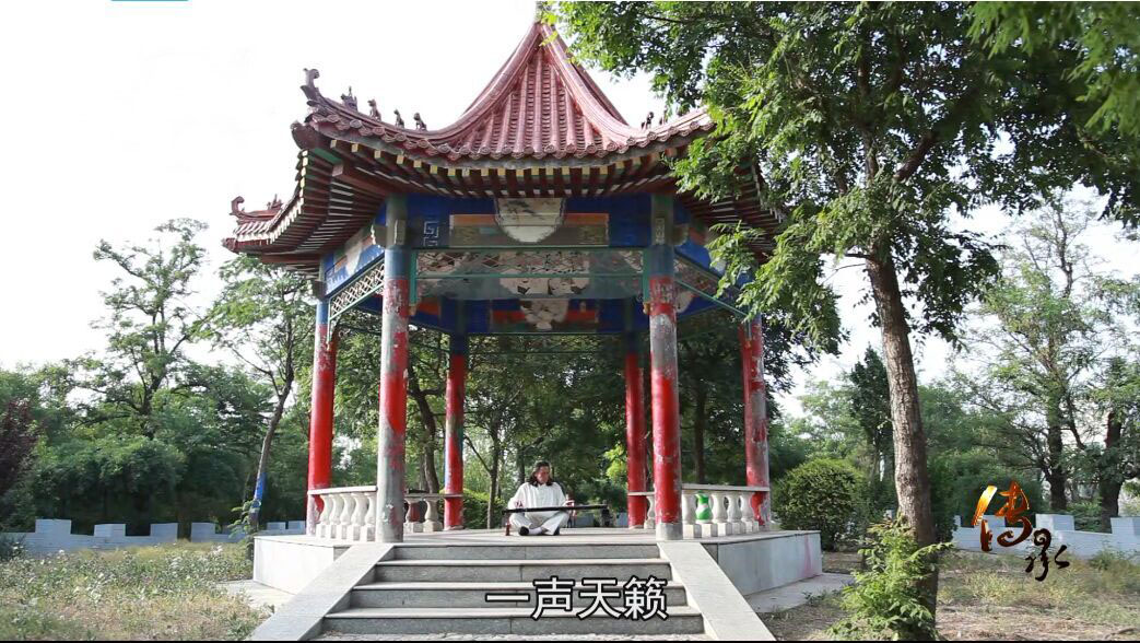 《傳承》之《與古琴對(duì)話的老者》
